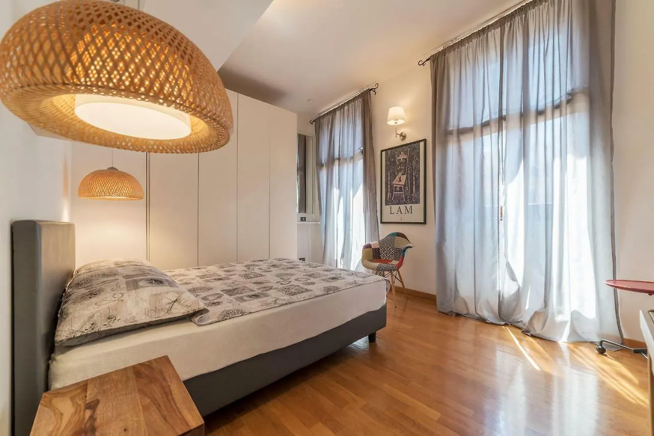 Piazza Di Spagna Stylish Flat Rome Italy