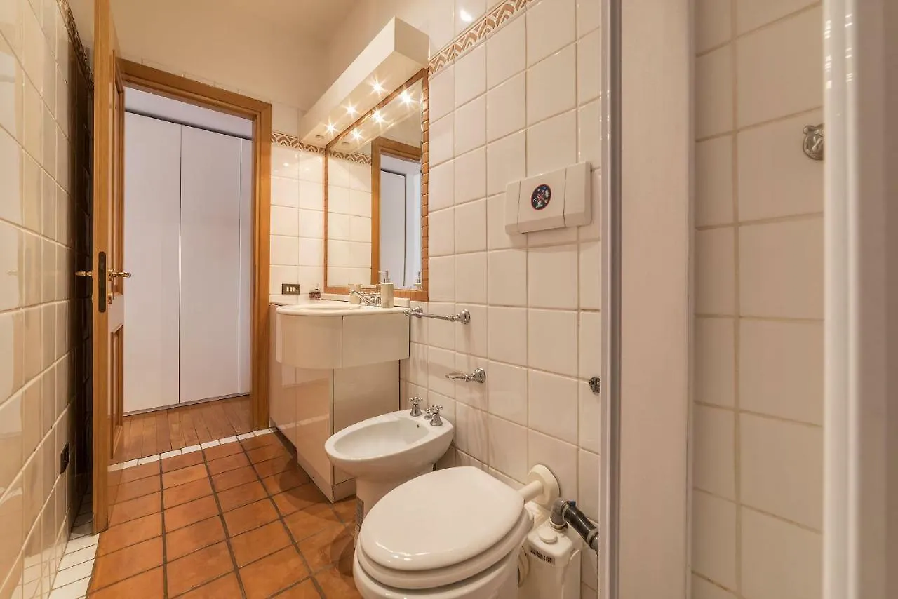Piazza Di Spagna Stylish Flat Rome Apartment
